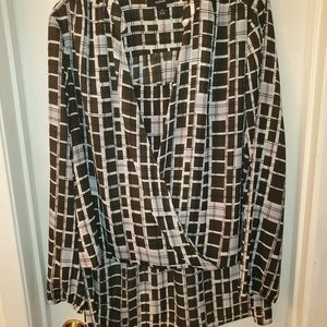 EUC-Green/tan Long sleeve blouse